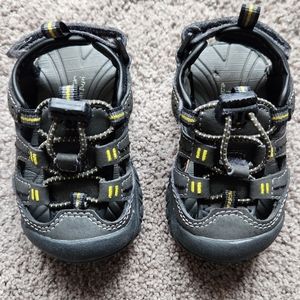 Jumping Beans baby hiking sandals, size 3
